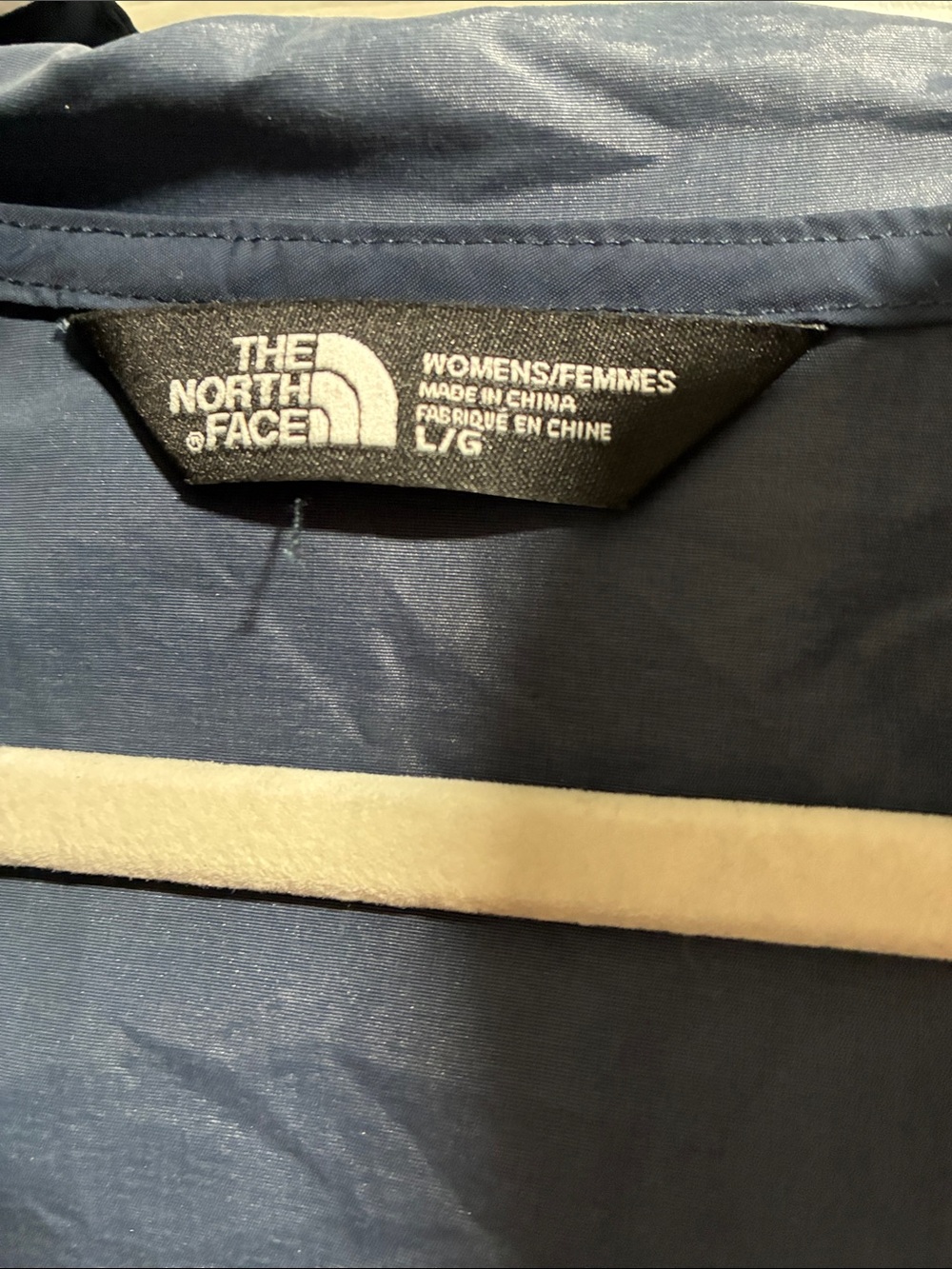 The North Face womanColorblock Hooded Anorak - Navy, Yellow & Pink - Picture 5 of 5